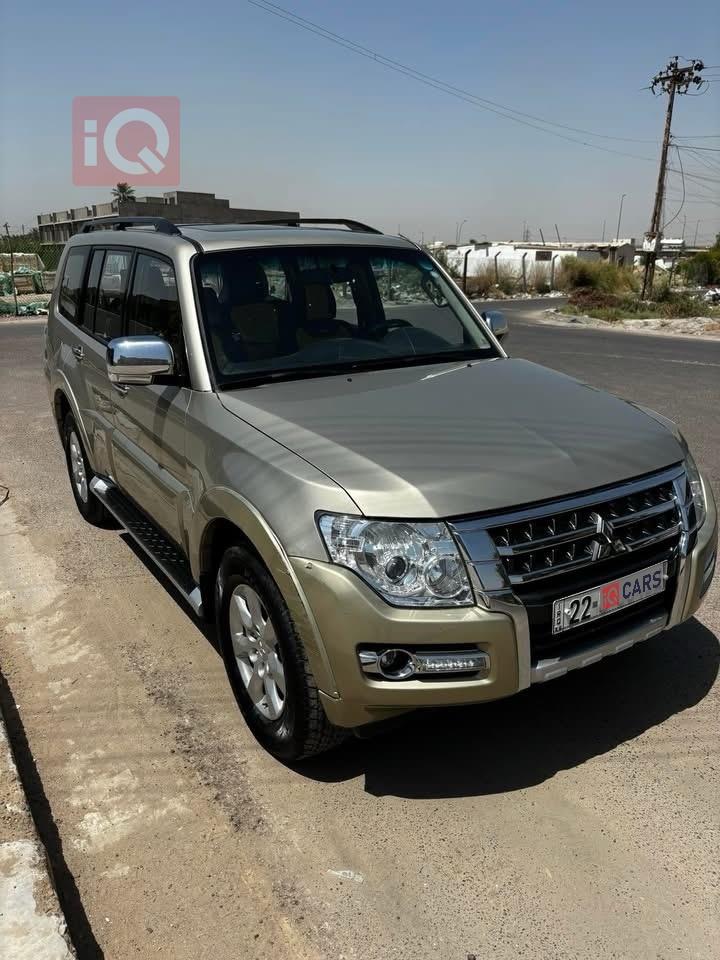 ميتسوبيشي باجيرو